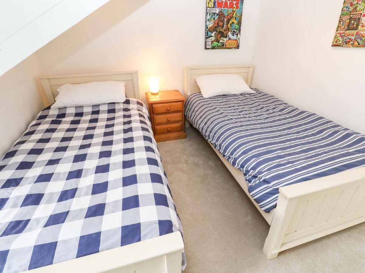 Oaktree Cottage Сент-Остел Экстерьер фото
